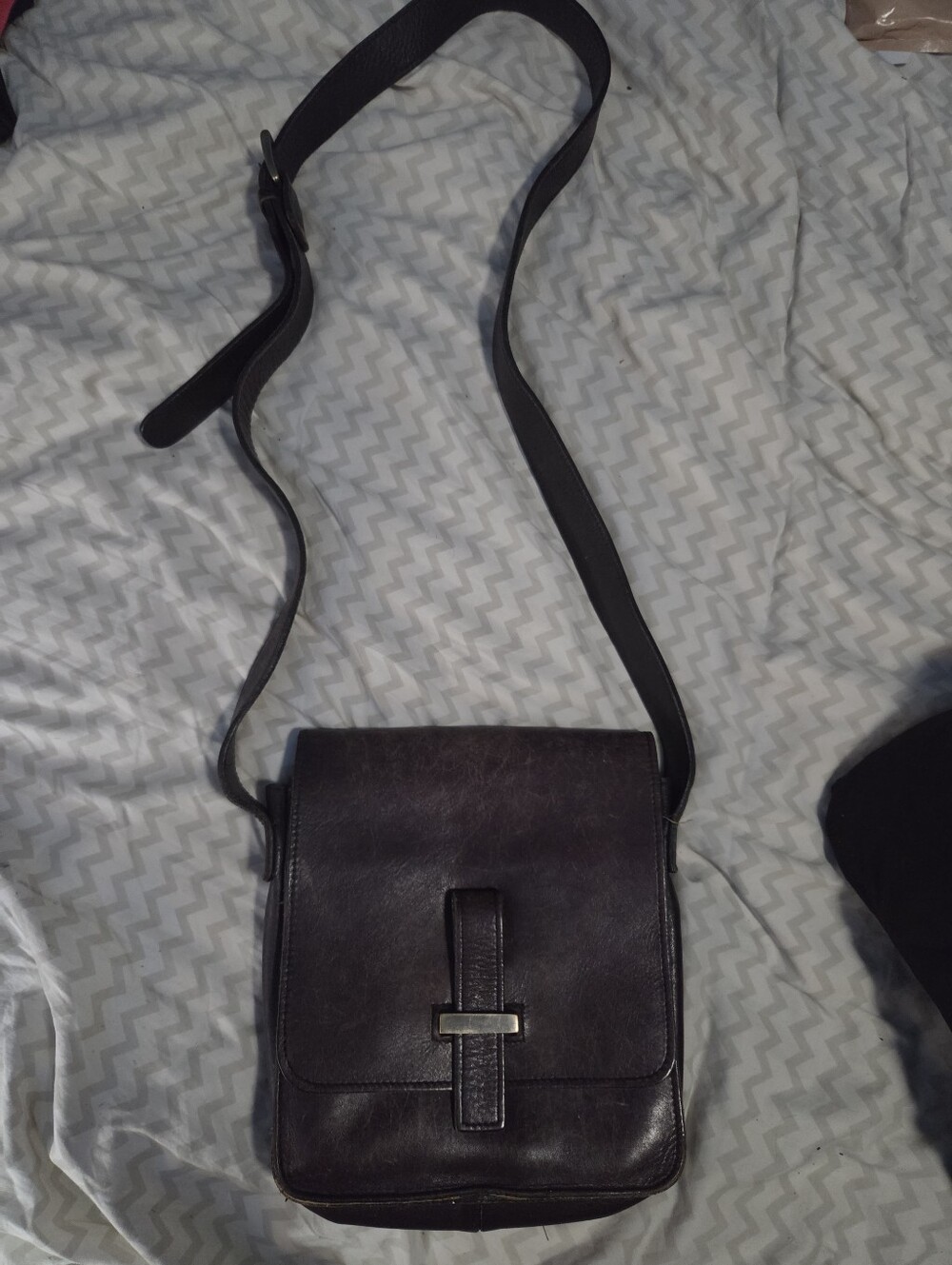 VERY WORN Vintage Wilson's Leather Small Crossbody Bag